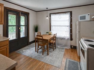 416 Castle Pl, Madison, WI 53703