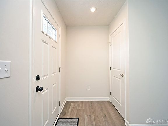 5th image of 5977 Warm Springs Dr