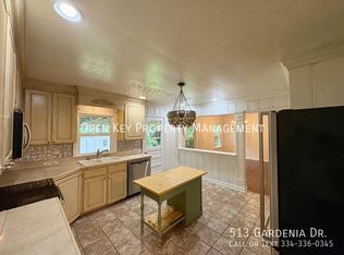 513 Gardenia Dr, Dothan, AL 36303