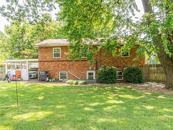 3rd image of 5323 Webster Ln #5323 & 5315