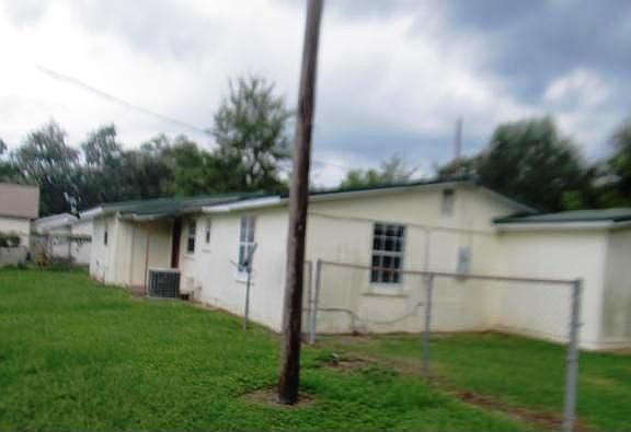 2nd image of 25 Hannah Cir