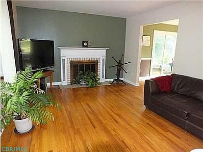 4th image of 7145 Jacqueline Ct