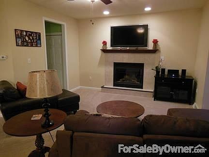 2nd image of 10520 Forest Hill Dr