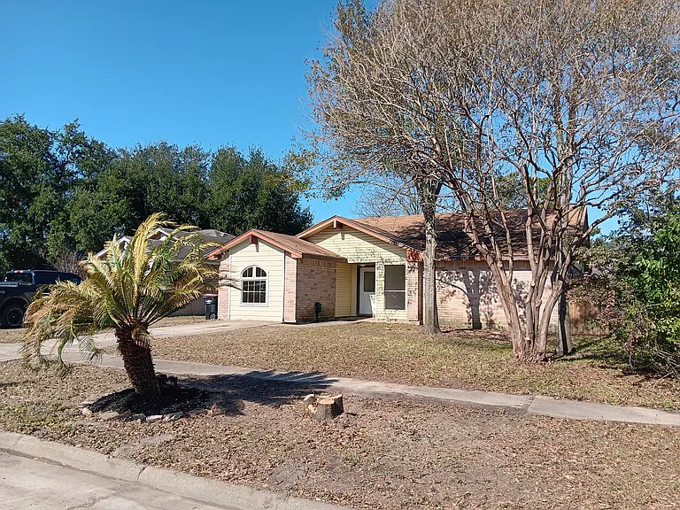 23842 Silversmith Ln — Photo 10