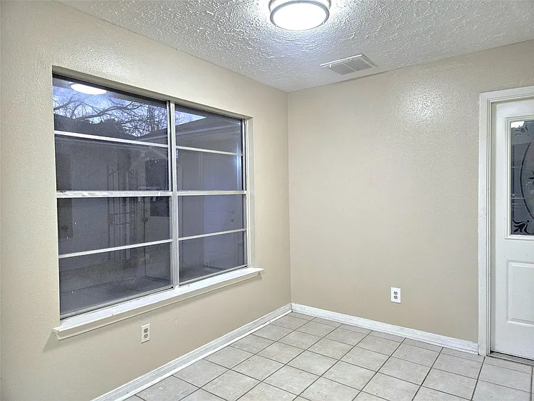 6402 Barrygate Dr — Photo 15