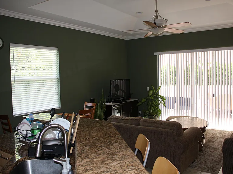 2145 NW 3rd Ct — Photo 8