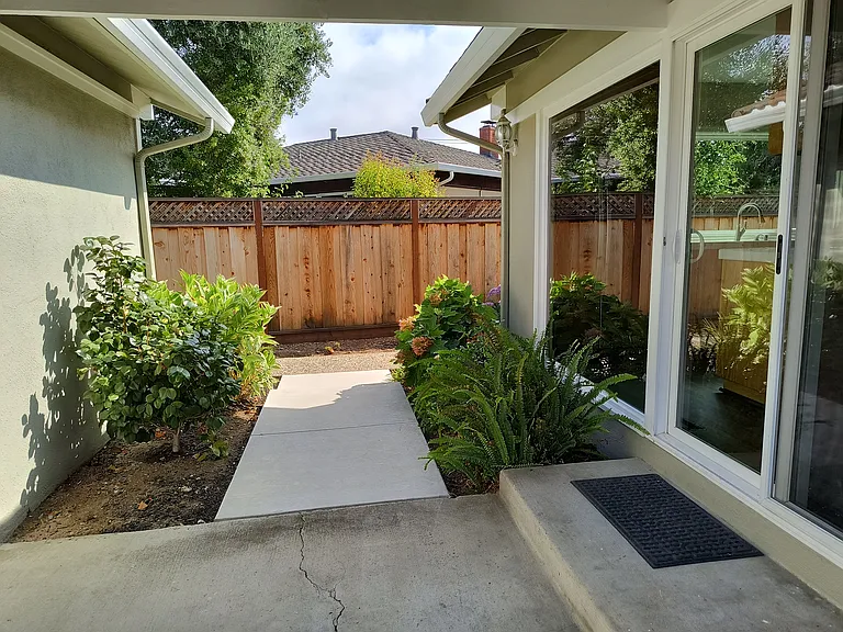1234 Belknap Ct — Photo 31