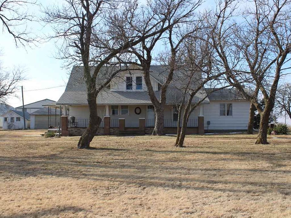 1st image of 2935 G Ave
