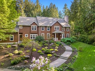 9870 NE Nelson Hill Ln, Bainbridge Island, WA 98110