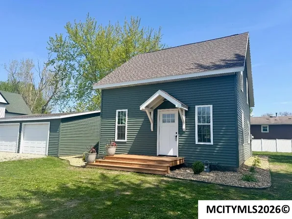 607 S Mill St, Lake Mills, IA 50450