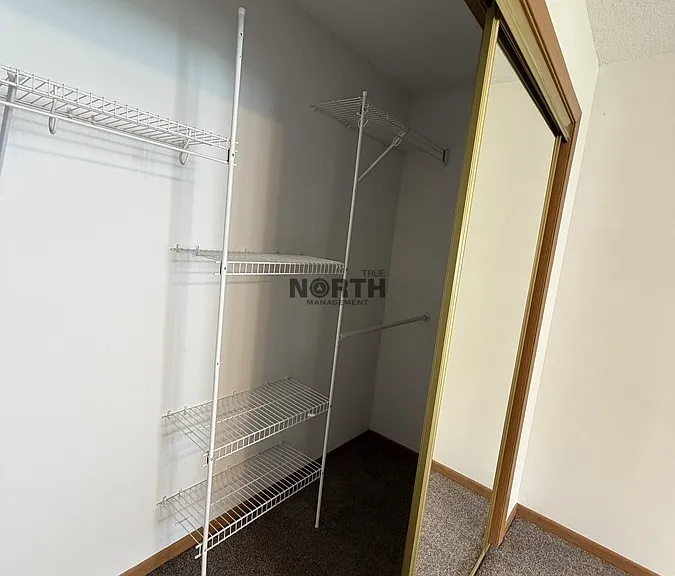 320 Irving St — Photo 12