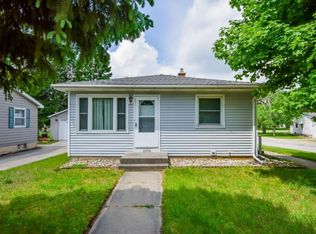 2295 Edgewater St NE, Grand Rapids, MI 49525