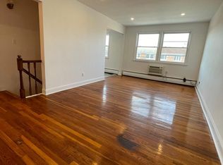 6028 75th St #2, Middle Village, NY 11379