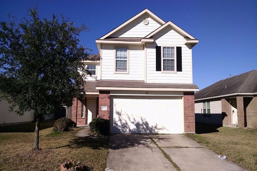 1st image of 7627 Fox Knoll Ln