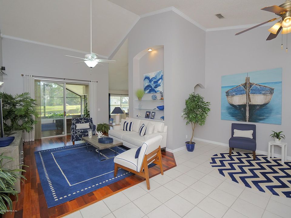 1st image of 612 Lake Stone Cir