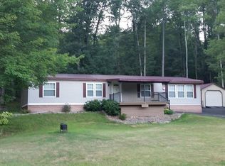 3265 New Lancaster Valley Rd, Milroy, PA 17063