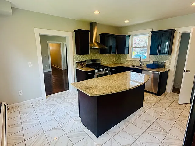 155 Cedar St #1 — Photo 5