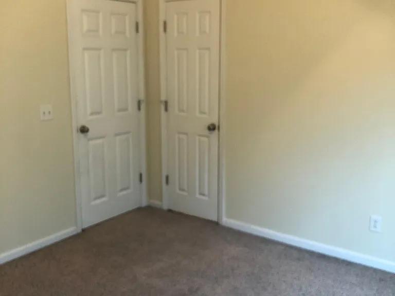 1117 Southbend Dr #A — Photo 6