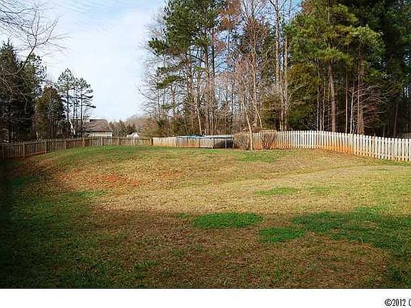 2nd image of 1612 Eagle Lake Dr