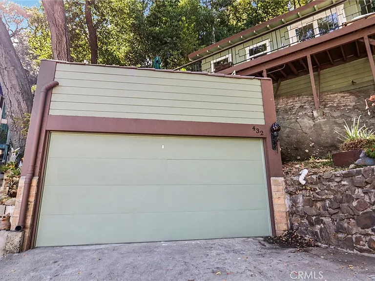 432 Fernwood Pacific Dr — Photo 4