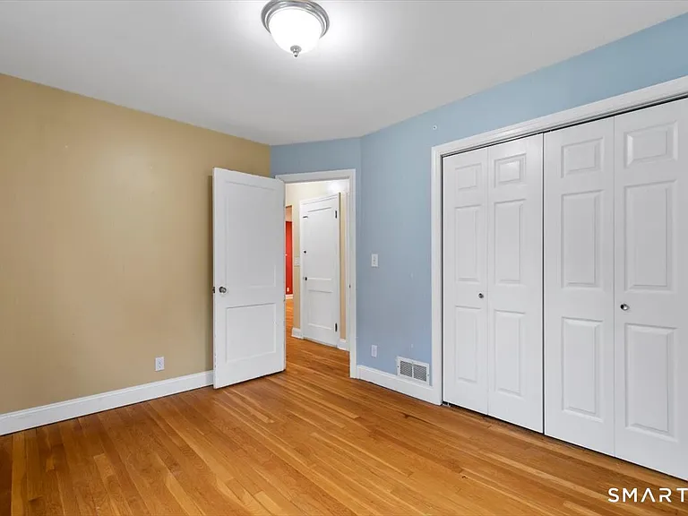106 Winter St — Photo 10