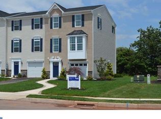221 W General Grey Ct, Newark, DE 19702