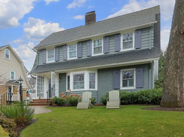 54 Kendal Ave, Maplewood Twp., NJ 07040