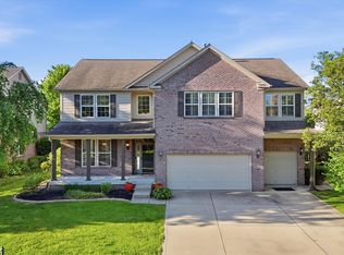 4499 Diamond Rdg, Greenwood, IN 46143