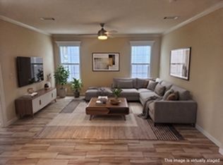 463 Cary Ln #289, Tarpon Springs, FL 34689