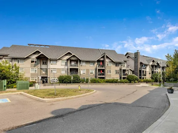 35 W Aspenmont Hts SW #239, Calgary, AB T3H 0E5
