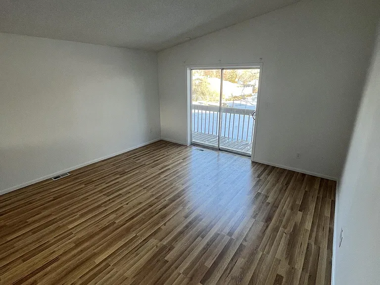 1692 Taft St — Photo 3