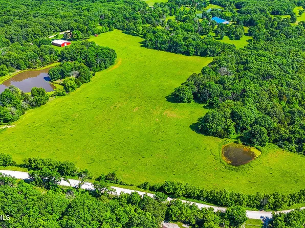 261 County Road 137, Clark, MO 65243