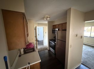 916 S Byrne Rd #10, Toledo, OH 43609