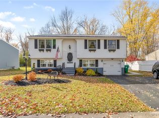 117 Forestal Dr, Hamburg, NY 14075