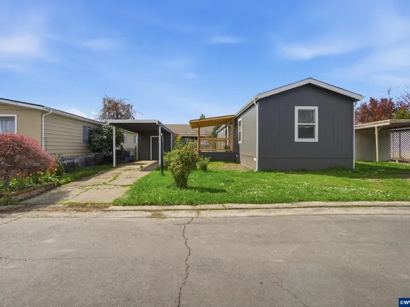 1103 N Springbrook Rd Unit 37, Newberg, OR 97132