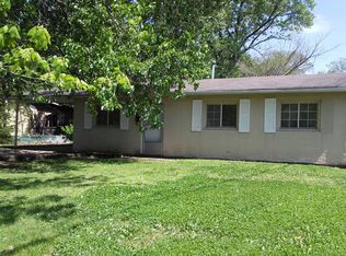 1 Drexel Dr, Cahokia, IL