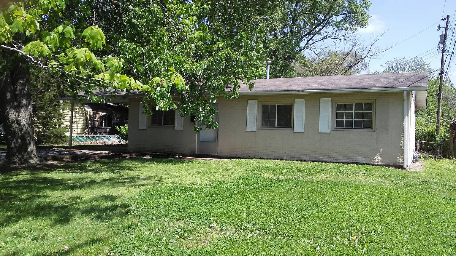 1 Drexel Dr photo 1