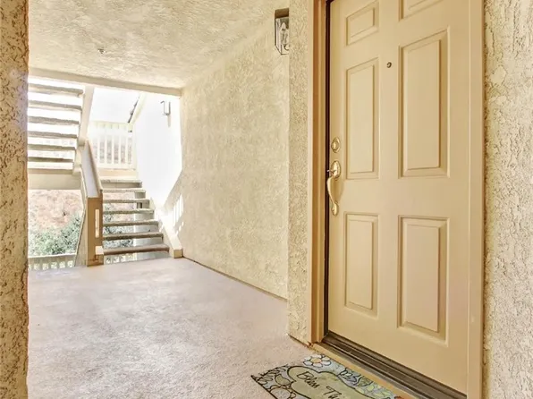 675 Oak Run Trl Unit 311, Oak Park, CA 91377