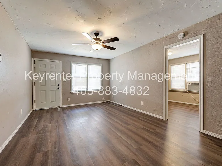 SW 27th St Complex — Photo 32