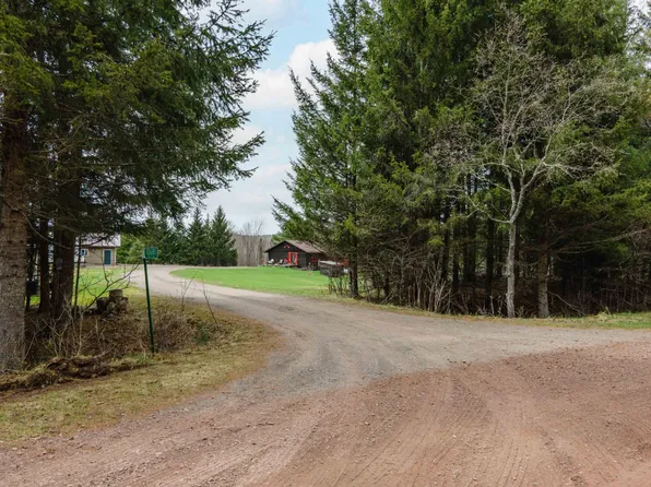 10681 Section 6 Rd, Trout Creek, MI 49967