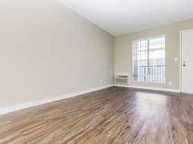 Lake Balboa Townhomes