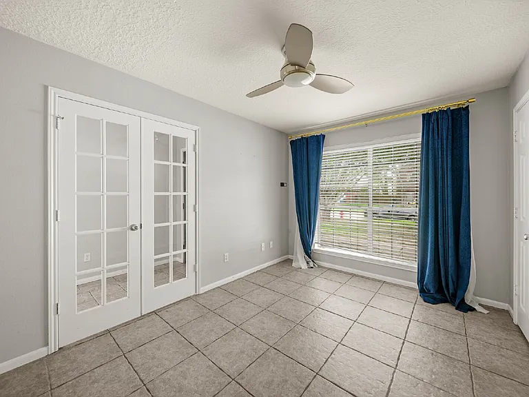 1242 Hunter Wood Dr — Photo 15