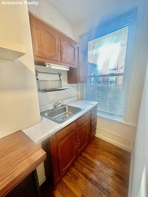 1st image of 23 Sheafe St APT 3