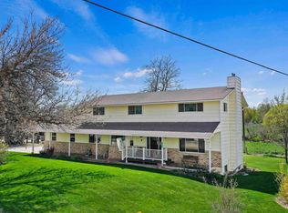 19233 Birchwood Dr, Caldwell, ID 83607