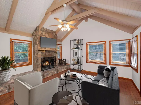 352 Wild Game Trail #B, Sapphire, NC 28774