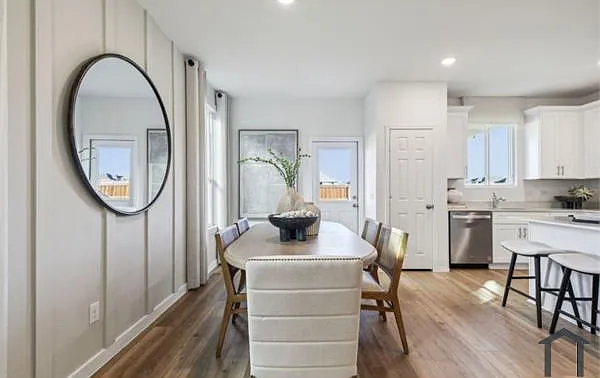 6 bed, 2720 sqft, $4,100 — Photo 4
