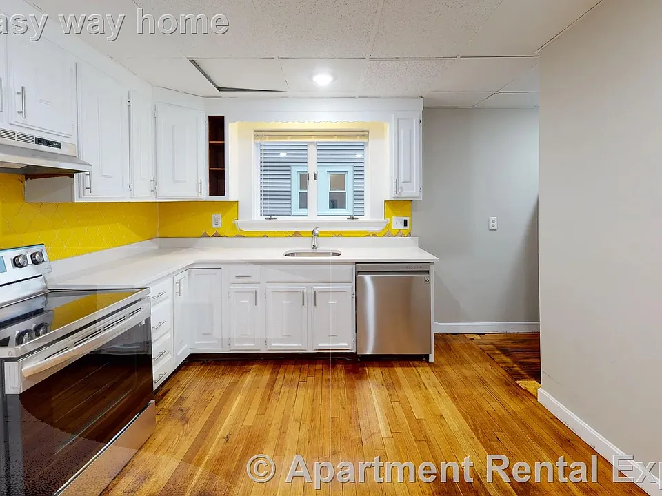 6 Edgar Ct #1