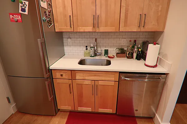 Rented by PMG Real Estate  | media 37