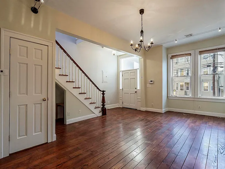 114A Cottage St #2 — Photo 5