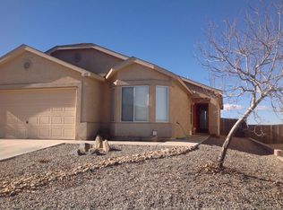 111 Avenida Jardin, Los Lunas, NM 87031